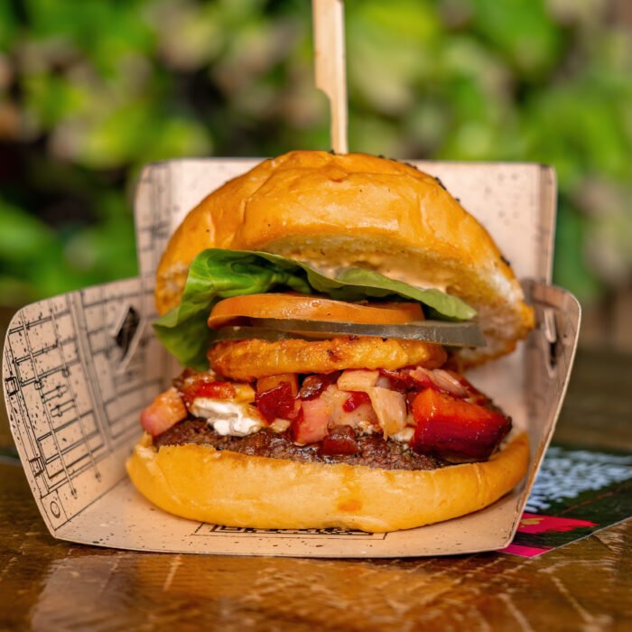 _MDT8117-DeNoiseAI-low-light